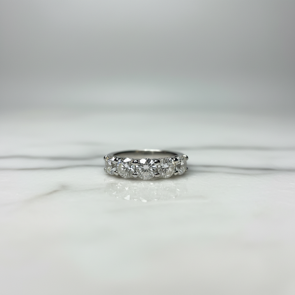 14k White Gold 5-Stone 2.00ct Diamond Ring