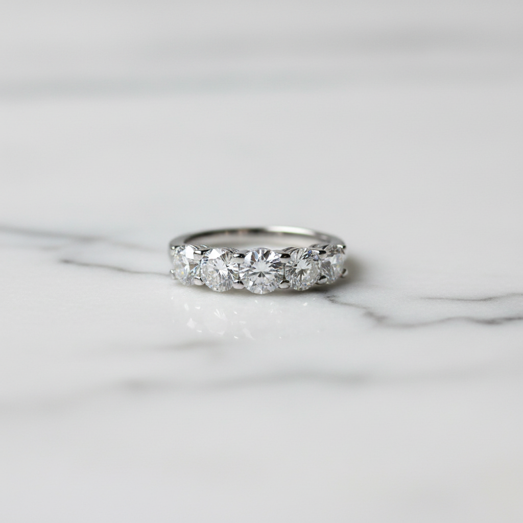 14k White Gold 5-Stone Diamond Ring